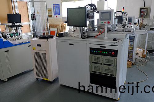 柱式電池全(quan)自動銲封(feng)係統(tong)