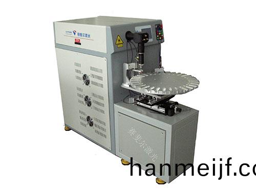 圓(yuan)柱(zhu)電池(chi)極耳(er)戼蓋(gai)點(dian)銲(han)機